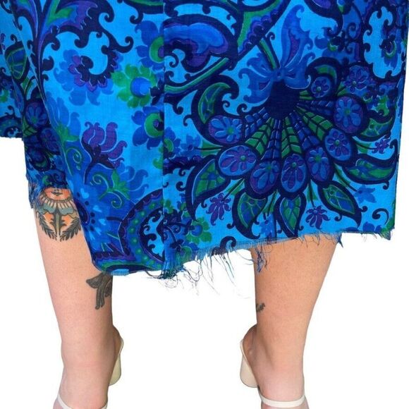 Vintage 1970s Womens Handmade Blue Floral Psychedelic Floral Disco Collar Dress - Picture 9 of 9